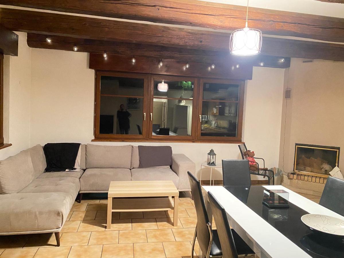 Appartement   Chez Falco   vue sur le château Schirmeck Extérieur photo