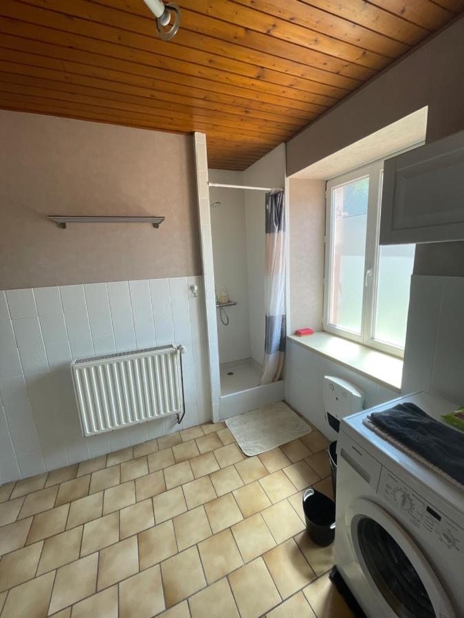 Appartement   Chez Falco   vue sur le château Schirmeck Extérieur photo